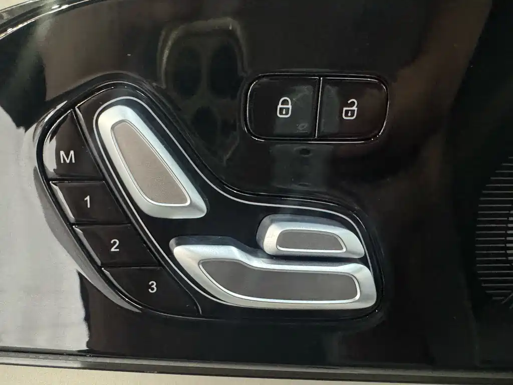 Xingtu Yaoguang 2023 400T four-wheel drive luxury version купить на сайте DeffCars