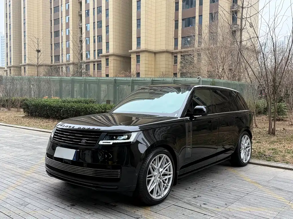 Range Rover 2023 3.0 L6 400PS Model Extended Edition купить на сайте DeffCars