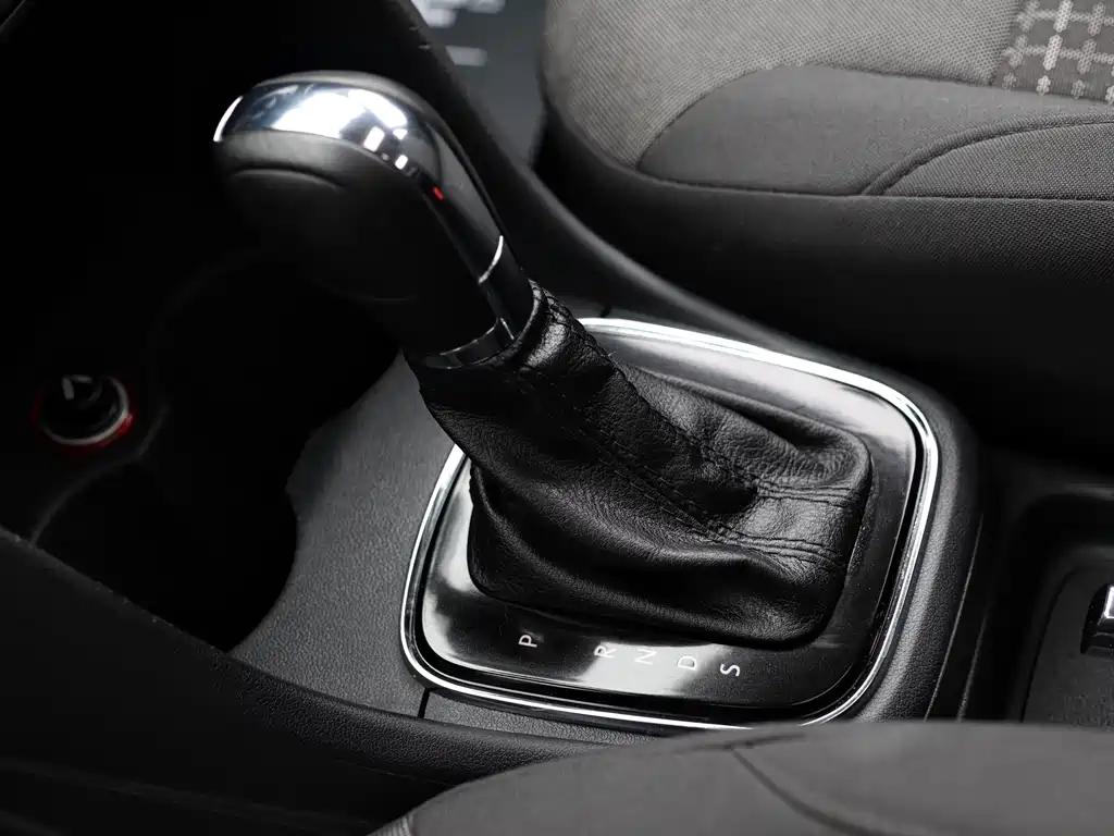 Polo 2016 1.6L automatic comfort model купить на сайте DeffCars