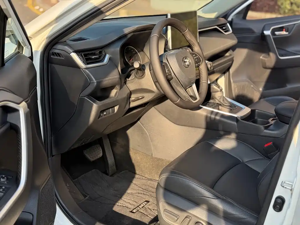 Wilanda 2021 2.0L CVT two-wheel drive luxury version купить на сайте DeffCars