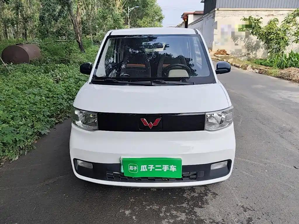Hongguang MINIEV 2020 Free Model Lithium Iron Phosphate купить на сайте DeffCars