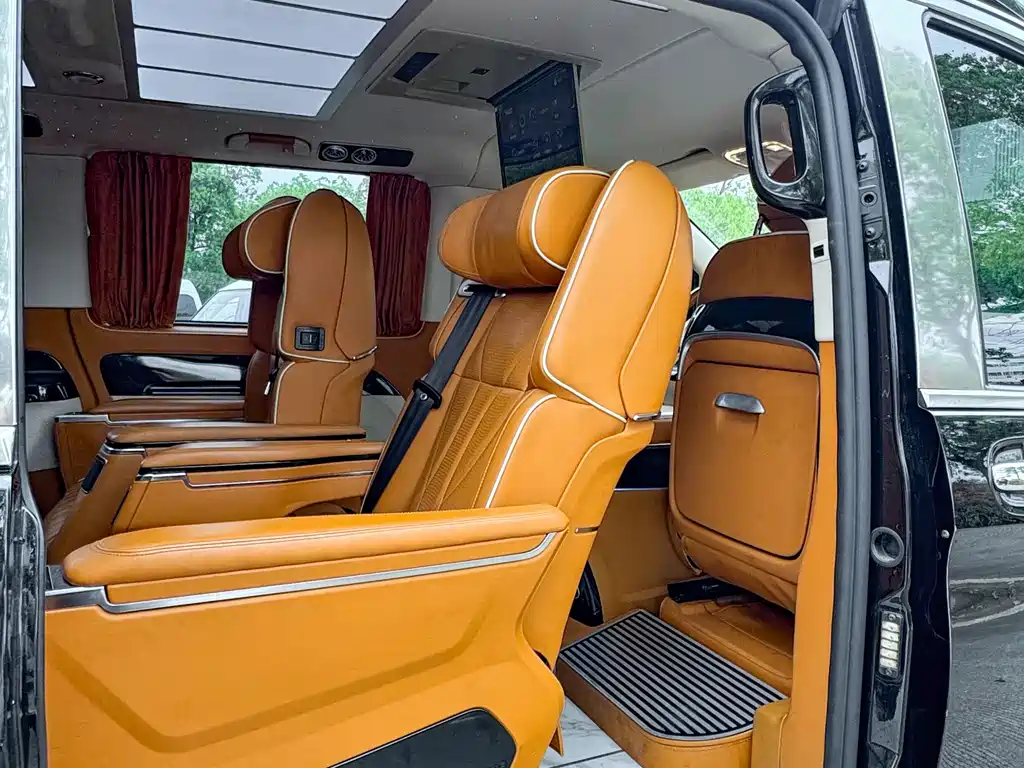 Vito 2023 2.0T Elite Edition 7 seats купить на сайте DeffCars