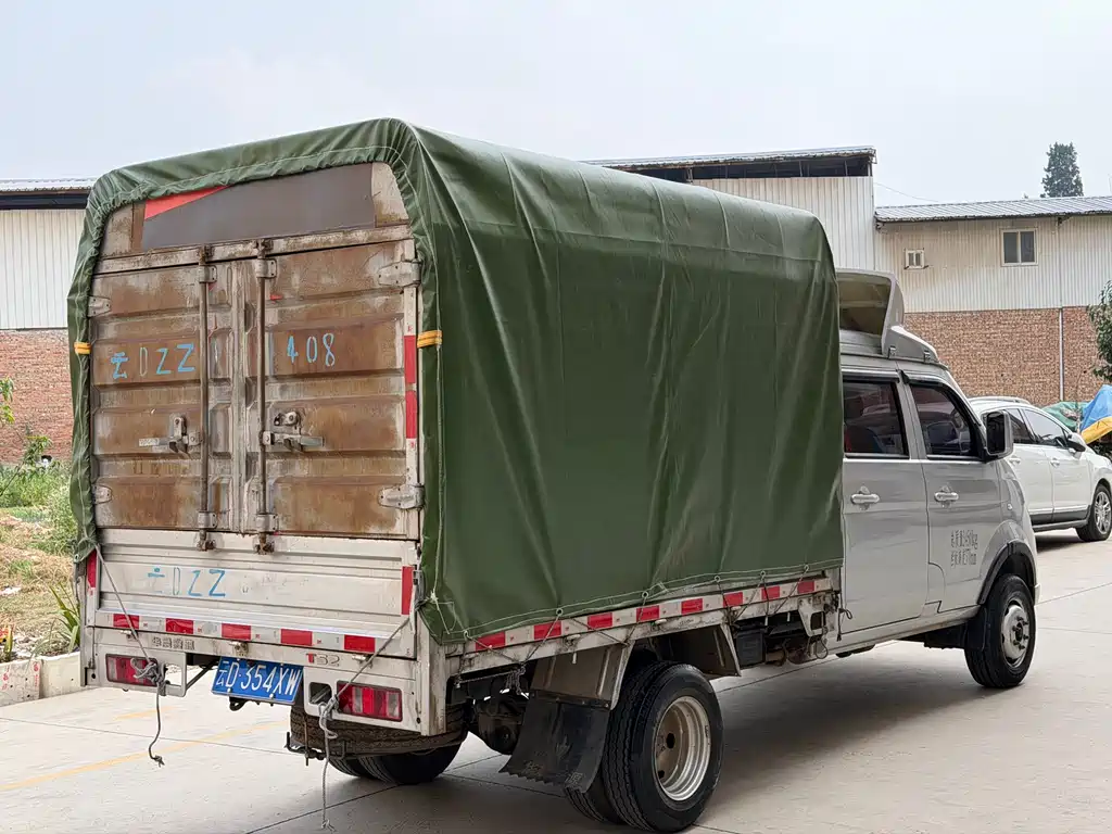 Jinbei T5 2022 model 1.6L double row standard rear double wheels 2.6 meters National VI SWD16M купить на сайте DeffCars