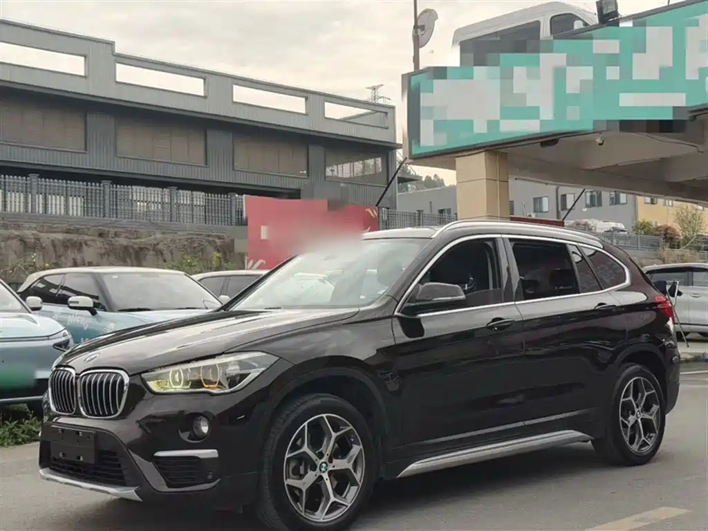 BMW X1 2019 xDrive20Li Exclusive Model купить на сайте DeffCars