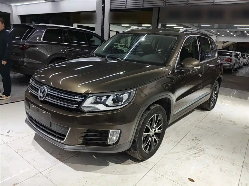 Tiguan 2015 1.8TSI automatic two-wheel drive luxury model купить на сайте DeffCars