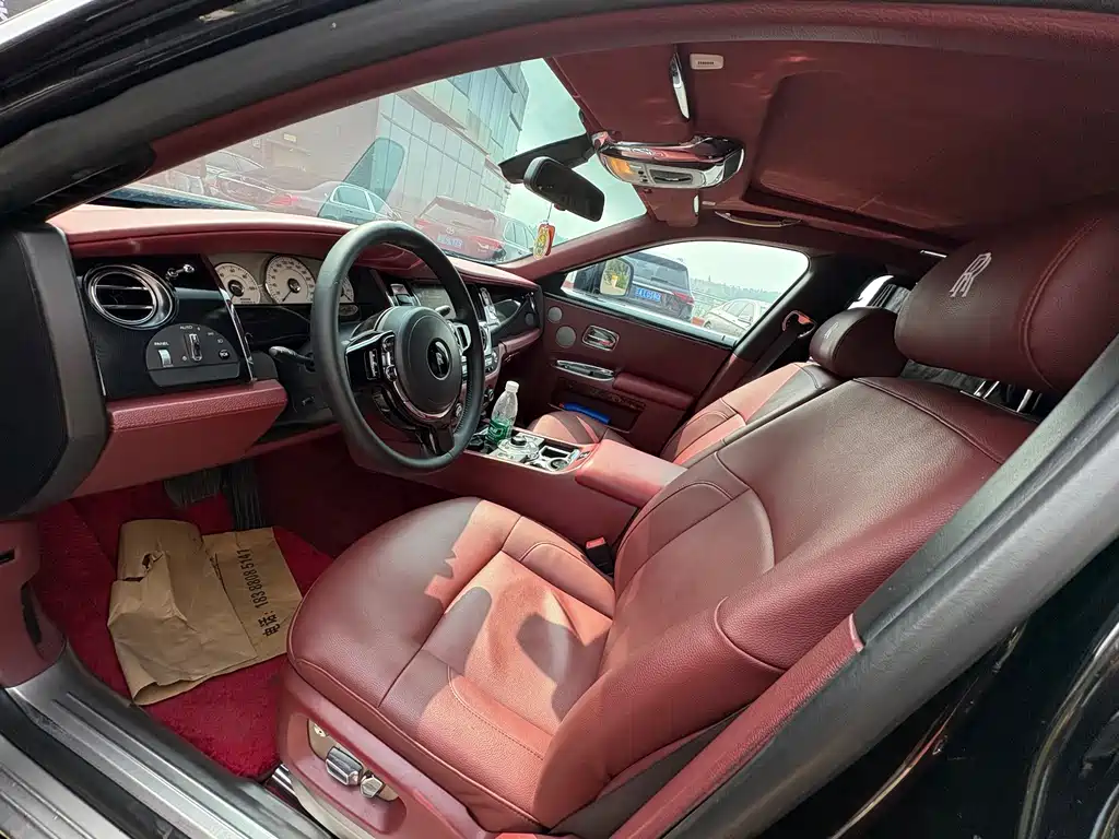 Ghost 2010 6.6T Standard Edition купить на сайте DeffCars