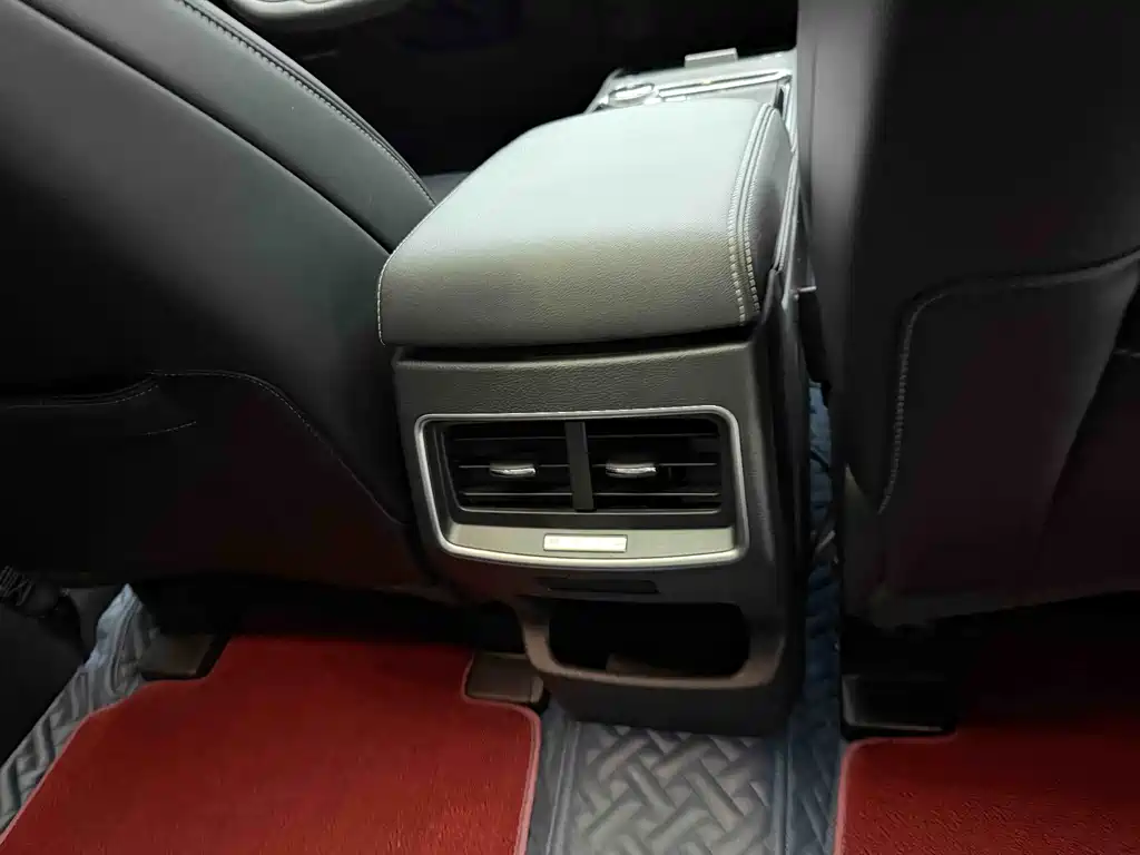 Ruijie 2021 PLUS EcoBoost 245 2WD Platinum 5-seater купить на сайте DeffCars