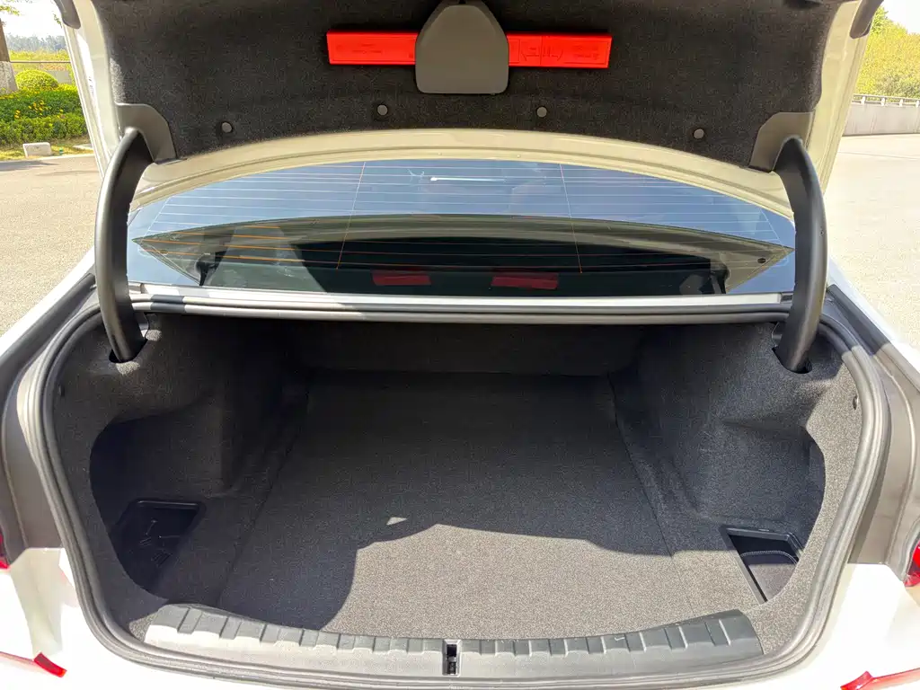 BMW 3 Series 2022 facelift 325Li M Sports Package купить на сайте DeffCars