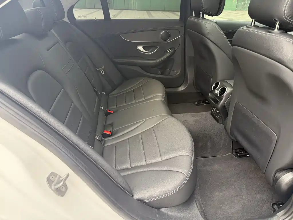 Mercedes-Benz C-Class 2021 C 200 L Fashionable Sports Edition купить на сайте DeffCars