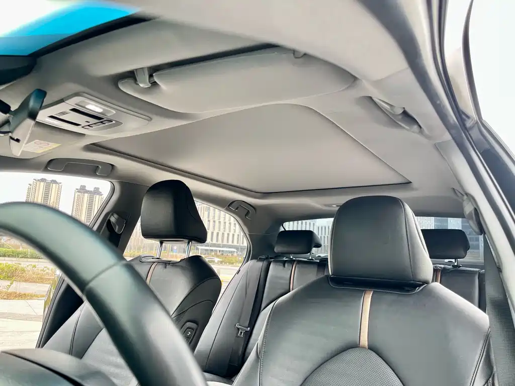 Camry 2019 2.5G Deluxe Edition National V купить на сайте DeffCars
