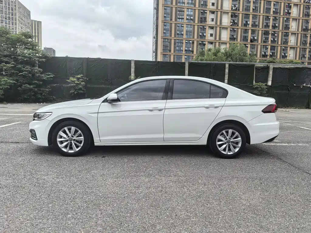 Bora 2021 1.5L automatic comfort intelligent connected version купить на сайте DeffCars