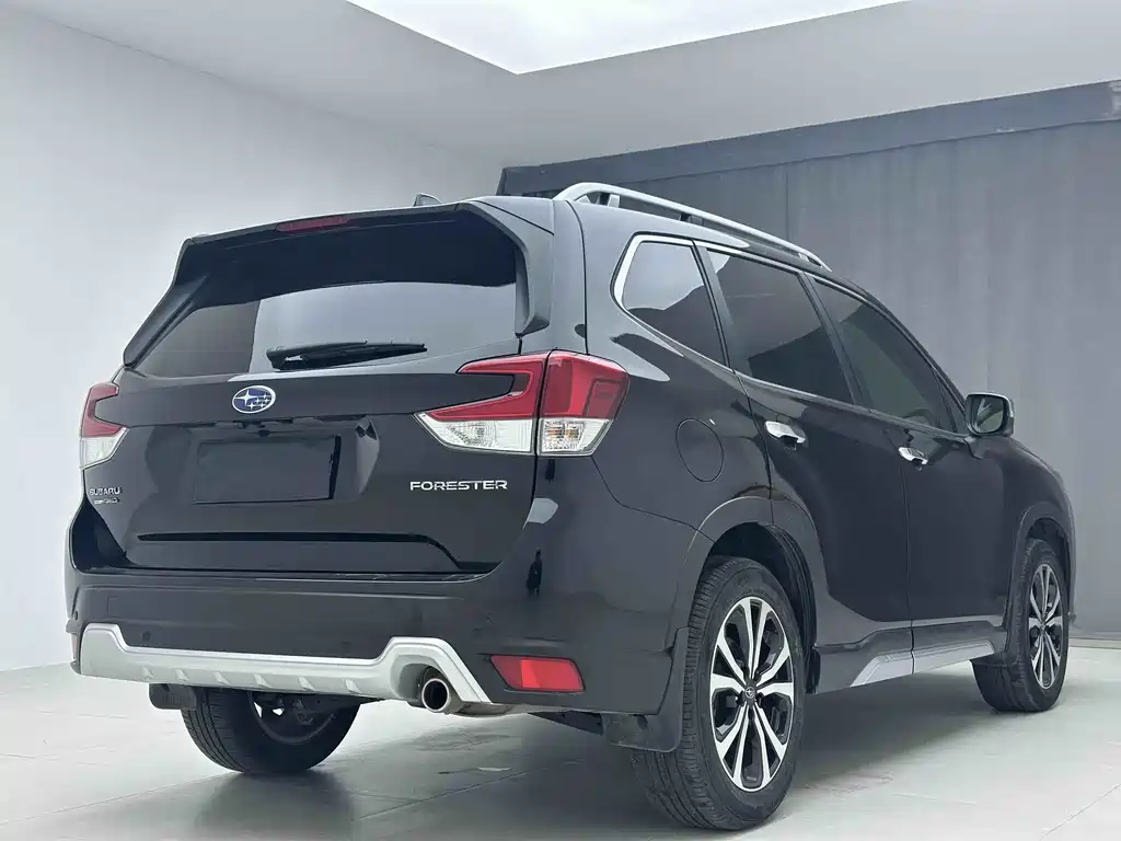 Forester 2022 2.0i AWD Ultimate EyeSight купить на сайте DeffCars