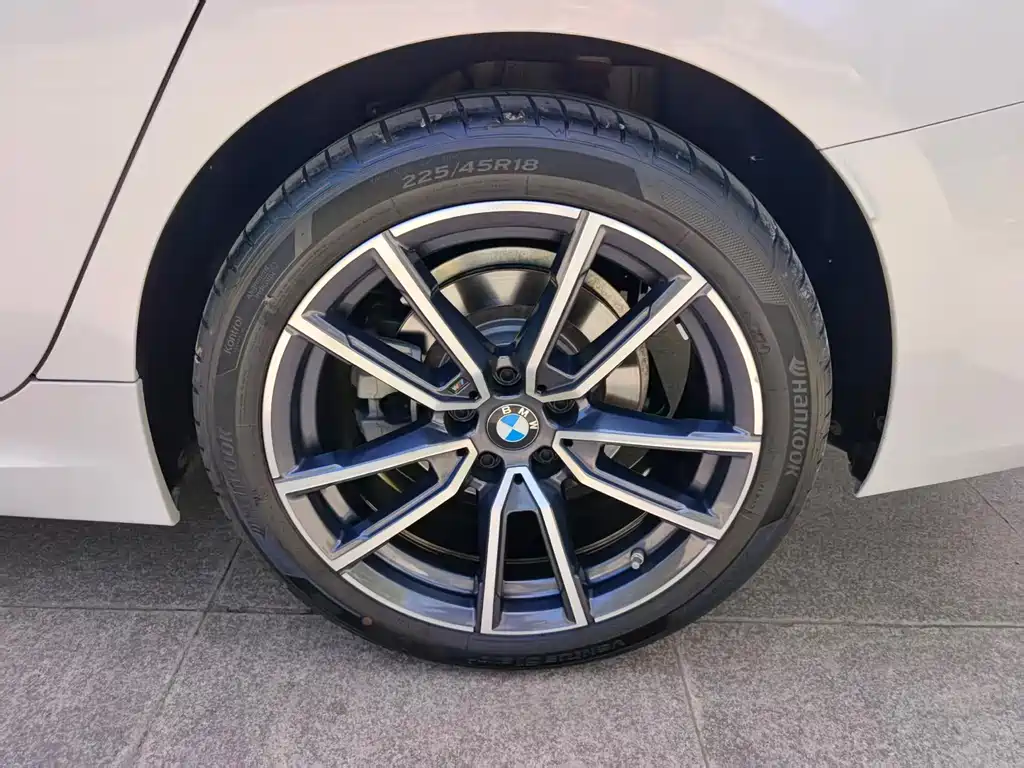 BMW 3 Series 2024 325Li M Sports Package купить на сайте DeffCars