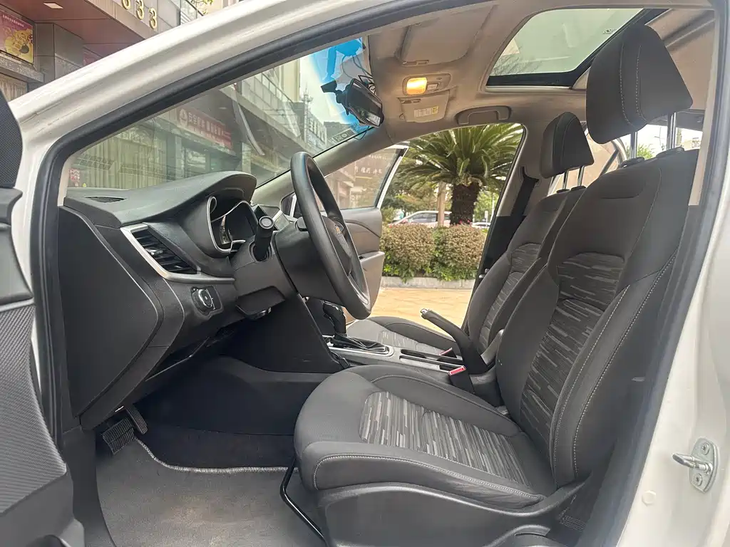 Kovoz 2019 320 automatic sunroof version купить на сайте DeffCars