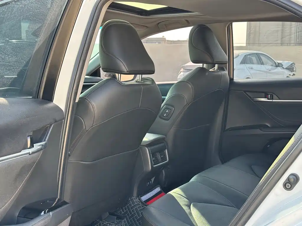 Camry 2023 2.0G Deluxe Edition купить на сайте DeffCars
