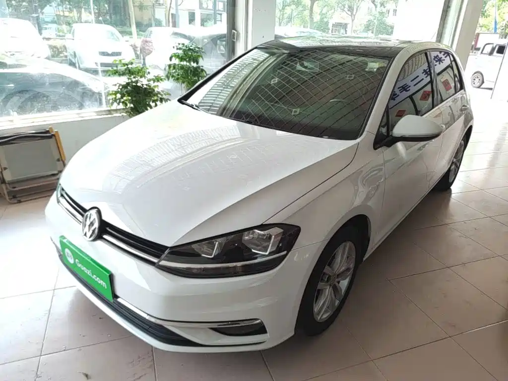 Golf 2018 230TSI Automatic Comfort Edition купить на сайте DeffCars