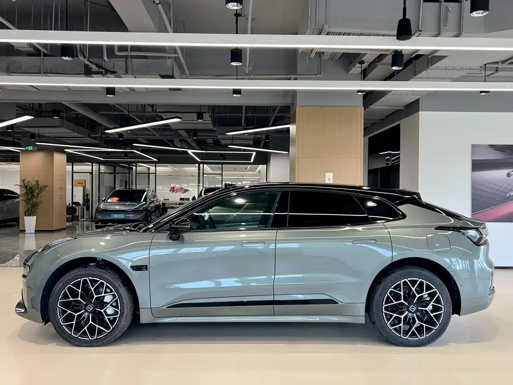 Jikrypton 001 2025 YOU version 100kWh four-wheel drive купить на сайте DeffCars