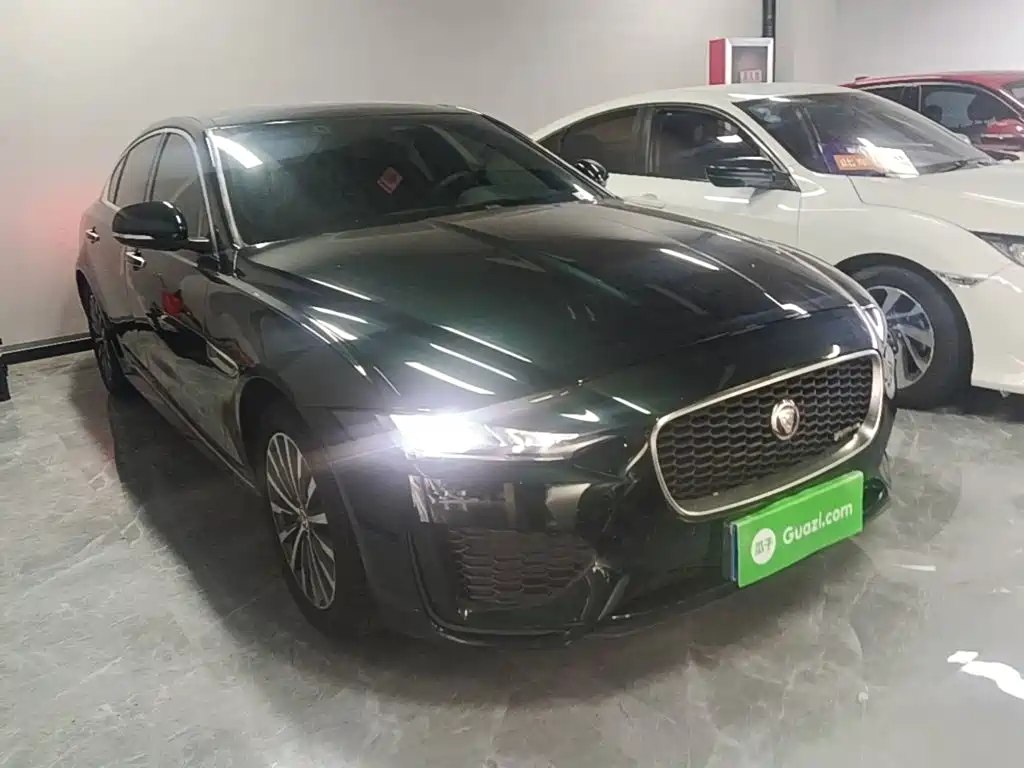 Jaguar XEL 2021 2.0T 200PS R-DYNAMIC Youth Sports Edition купить на сайте DeffCars