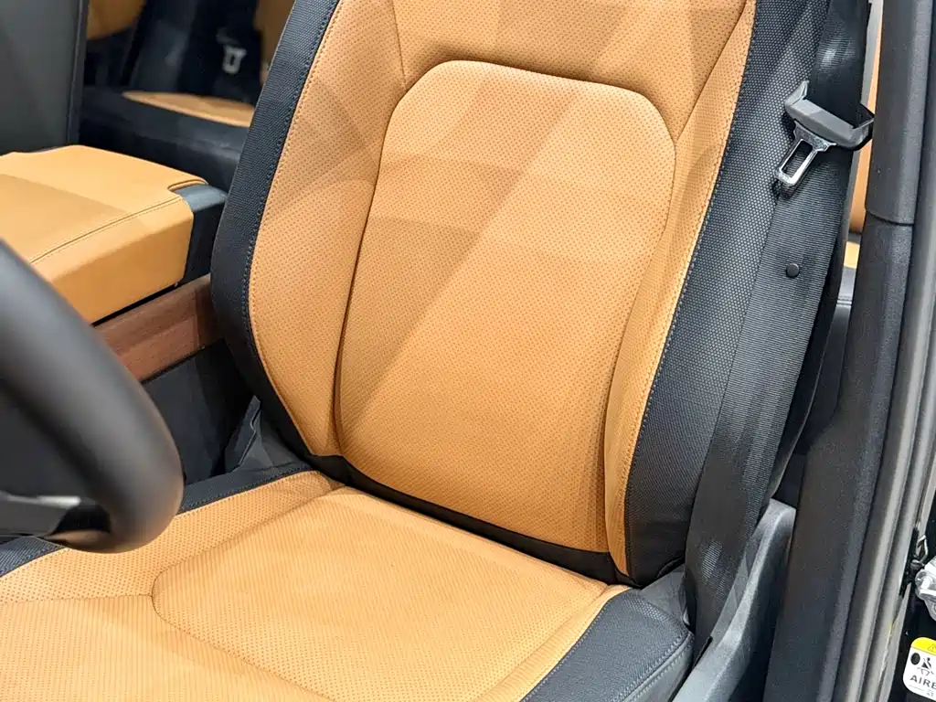Land Rover Defender 2024 110 3.0T P400 X-DYNAMIC HSE купить на сайте DeffCars