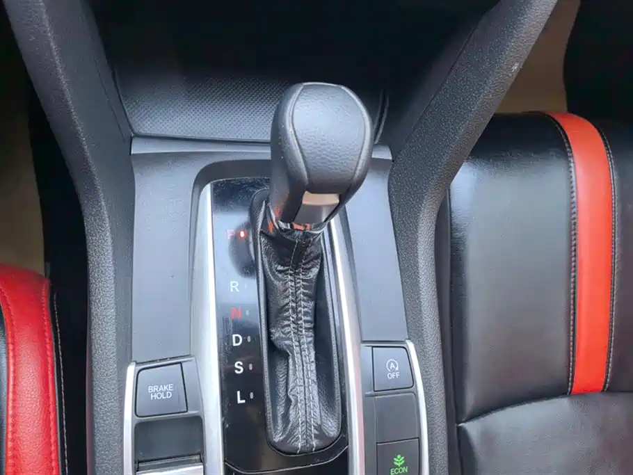 Civic 2019 220TURBO CVT Dynamic Edition National VI купить на сайте DeffCars