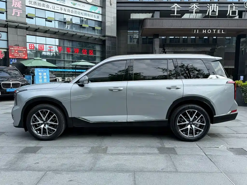 Trumpchi GS8 2022 Pilot Series 2.0TGDI four-wheel drive luxury smart connected version (six seats) купить на сайте DeffCars