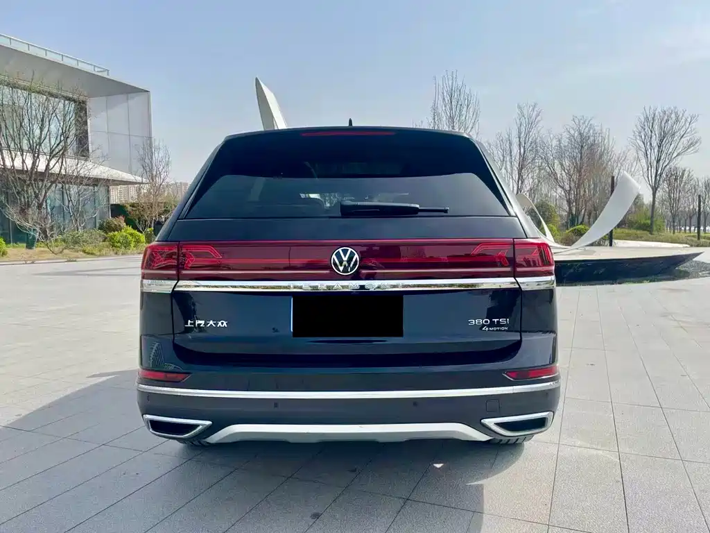 Touron 2024 380TSI four-wheel drive luxury version купить на сайте DeffCars