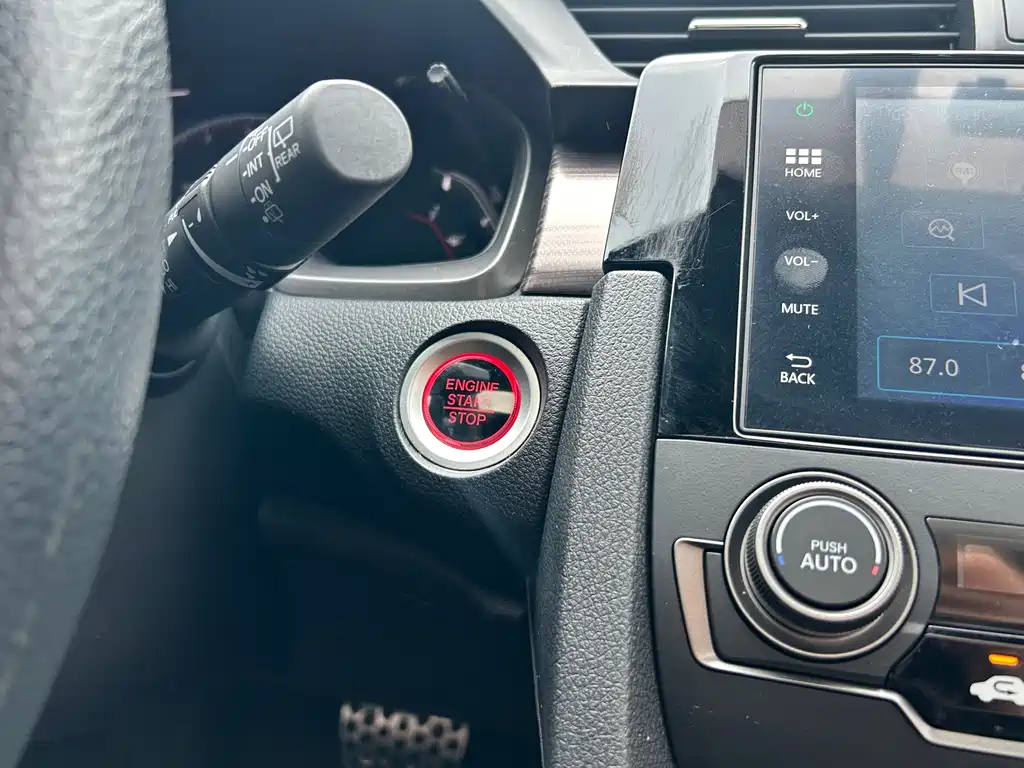 Civic 2021 HATCHBACK 220TURBO CVT cool control купить на сайте DeffCars