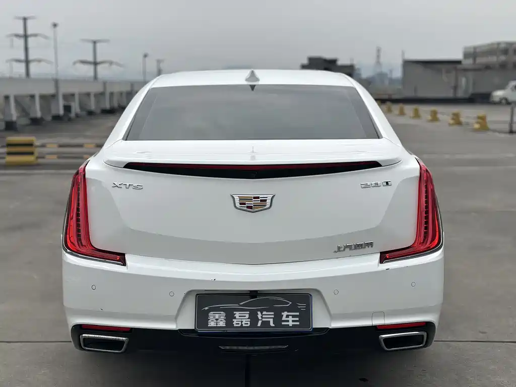 Cadillac XTS 2018 28T Elite купить на сайте DeffCars