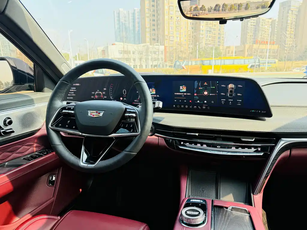 Cadillac CT6 2023 28T Platinum Type купить на сайте DeffCars