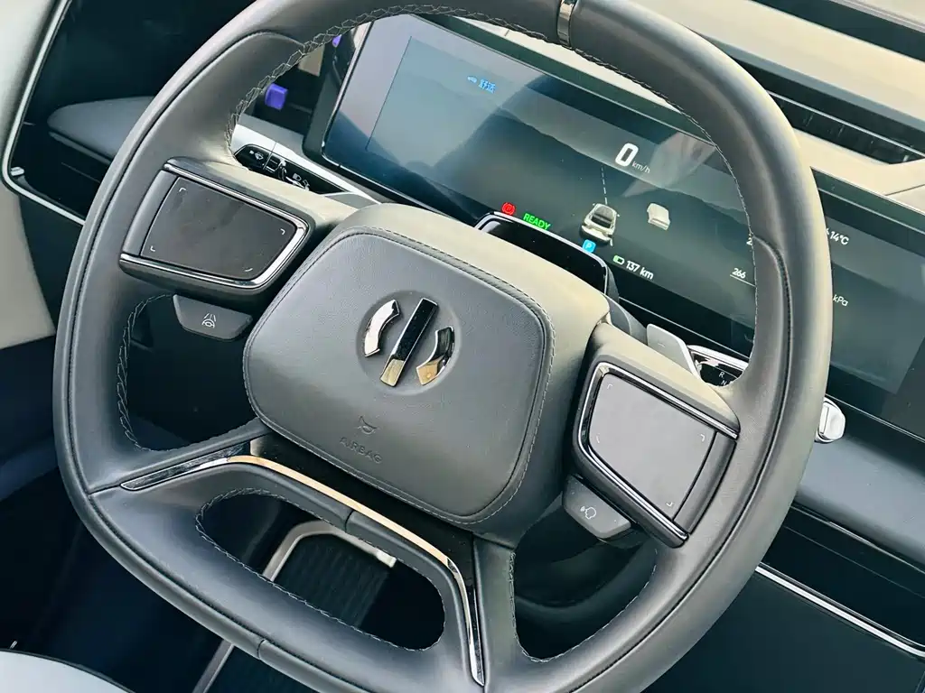 Gaohe HiPhi X 2021 flagship version 6 seats купить на сайте DeffCars