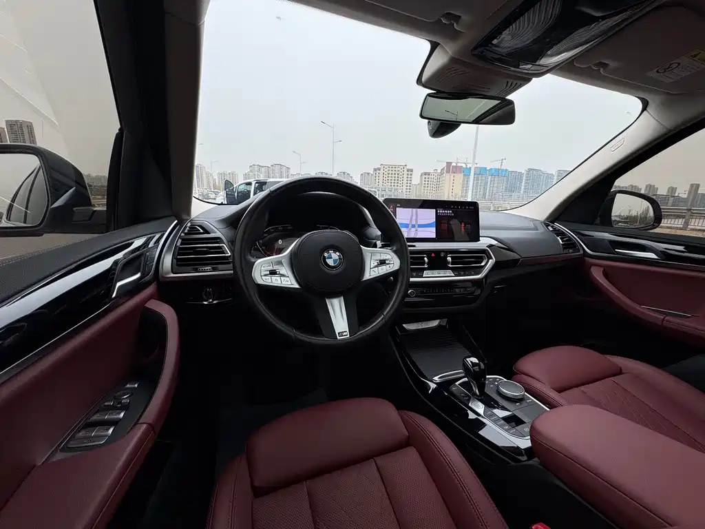 BMW X3 2022 facelift xDrive25i M sports package купить на сайте DeffCars