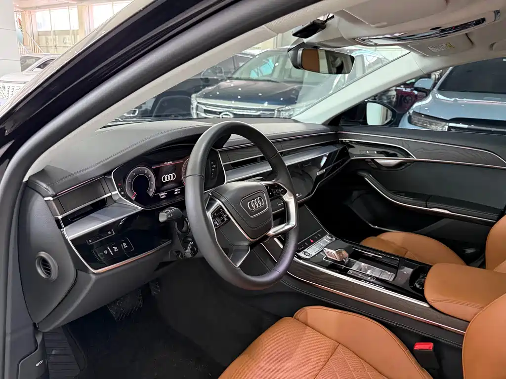 Audi A8 2023 A8L 50 TFSI quattro Premium Selection купить на сайте DeffCars