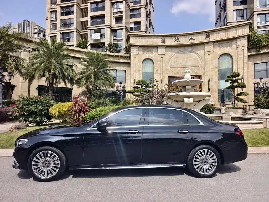 Mercedes-Benz E-Class 2022 E 300 L Luxury Model купить на сайте DeffCars