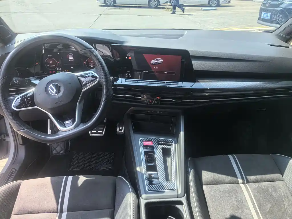 Golf 2023 280TSI DSG R-Line купить на сайте DeffCars
