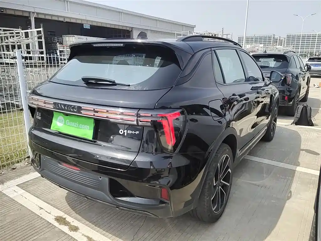 Lynk & Co 01 2023 1.5TD EM-F PM купить на сайте DeffCars