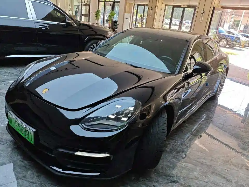 Panamera New Energy 2023 4 E-Hybrid Executive Extended 2.9T купить на сайте DeffCars