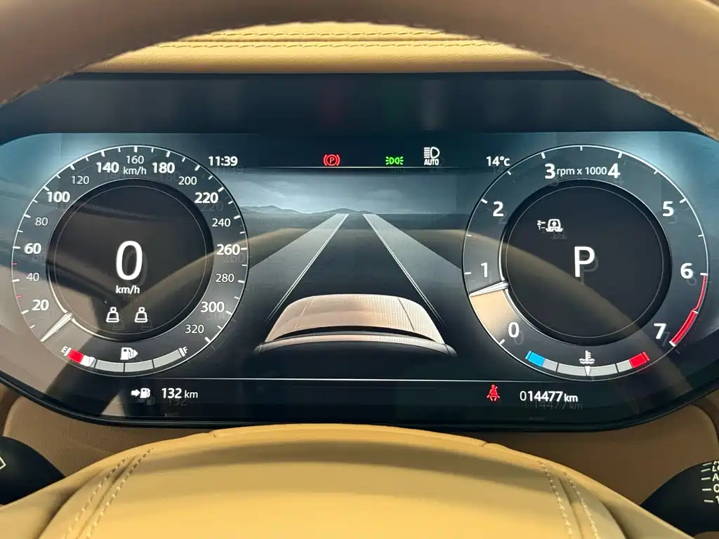 Range Rover 2023 4.4 V8 SV Honor Creation Extended Edition купить на сайте DeffCars