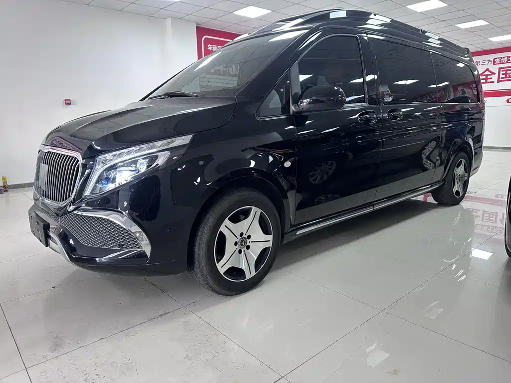 Vito 2024 2.0T Business Edition 7 seats купить на сайте DeffCars