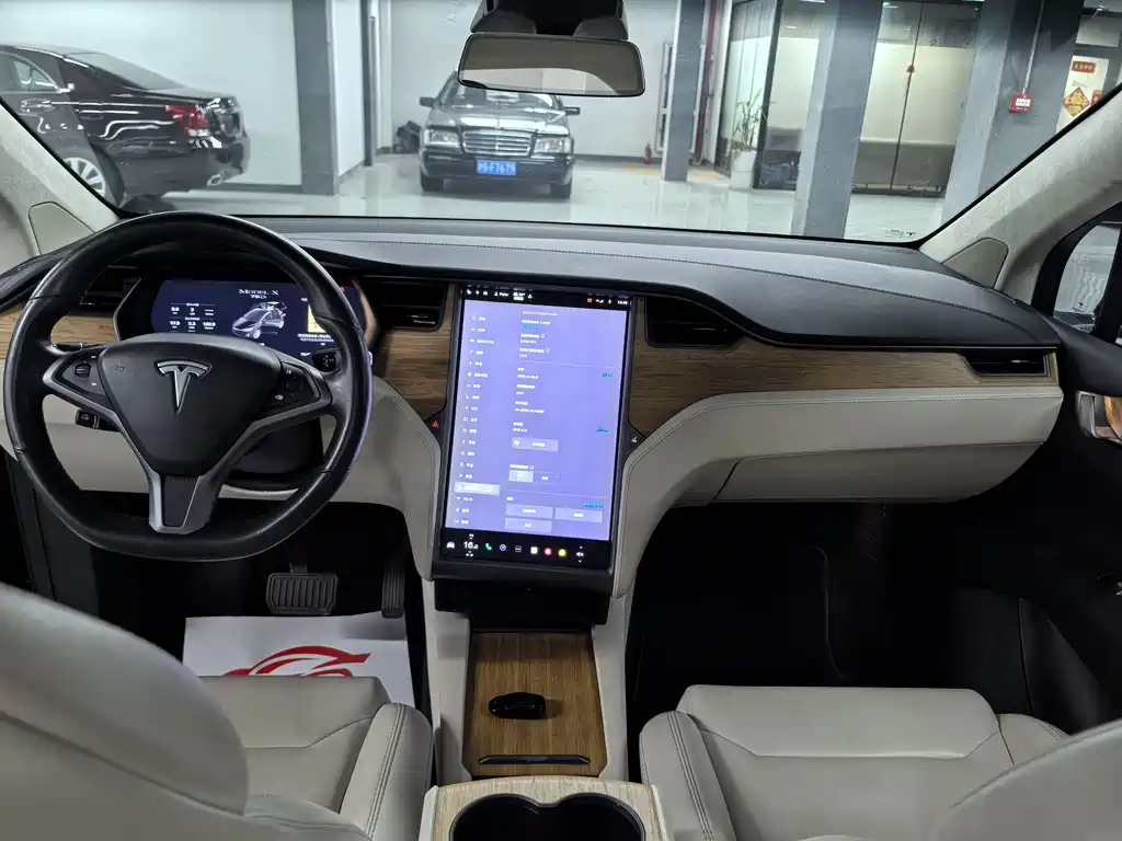 Model X 2016 Model X 75D купить на сайте DeffCars