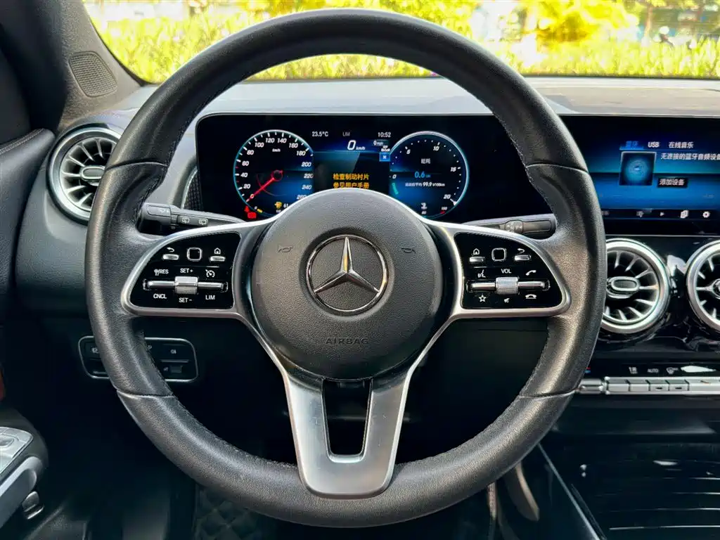 Mercedes-Benz GLB 2023 GLB 220 Fashion Model купить на сайте DeffCars