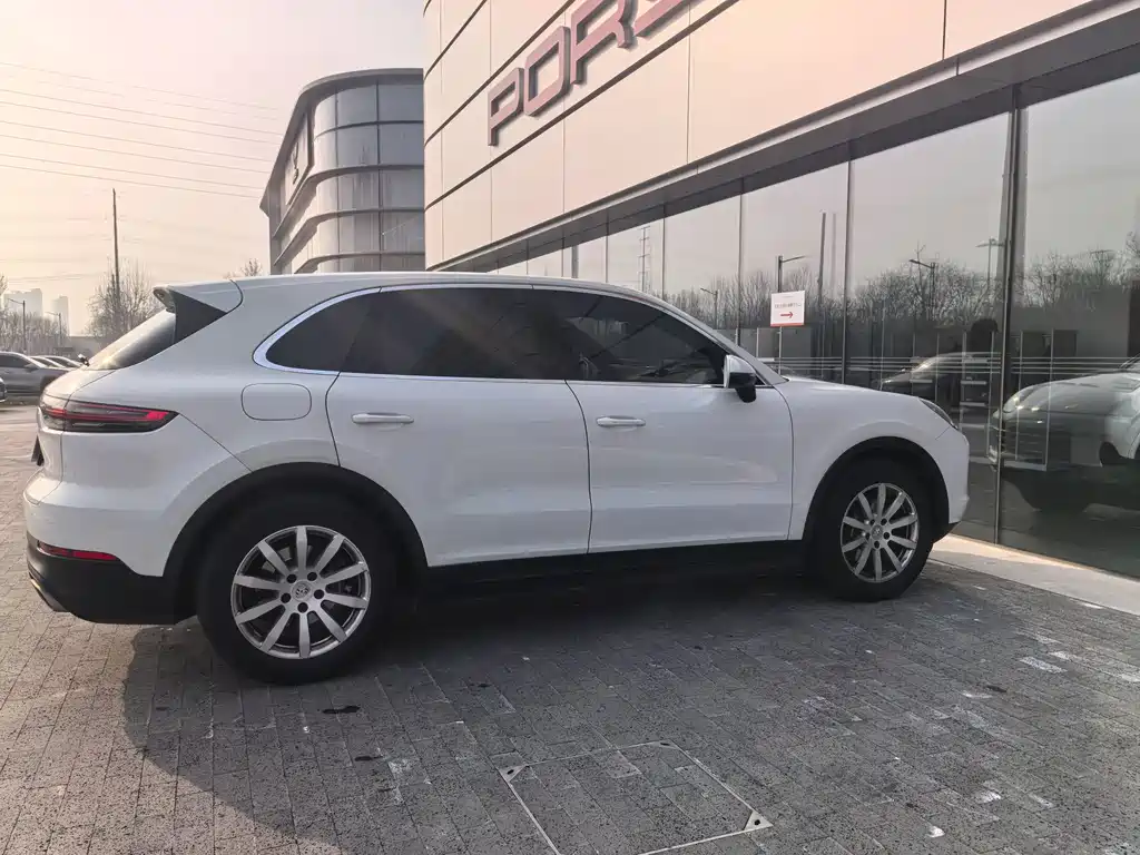 Cayenne 2018 Cayenne 3.0T купить на сайте DeffCars