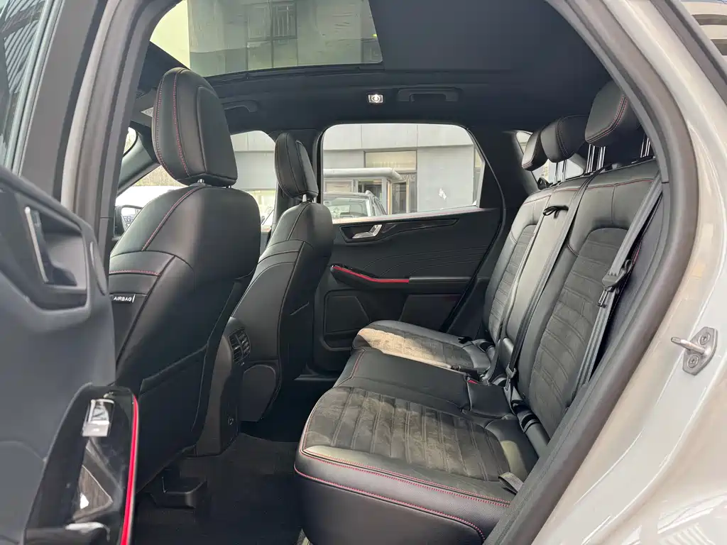 Ruiji 2023 EcoBoost 245 four-wheel drive ST-LINE Pro купить на сайте DeffCars