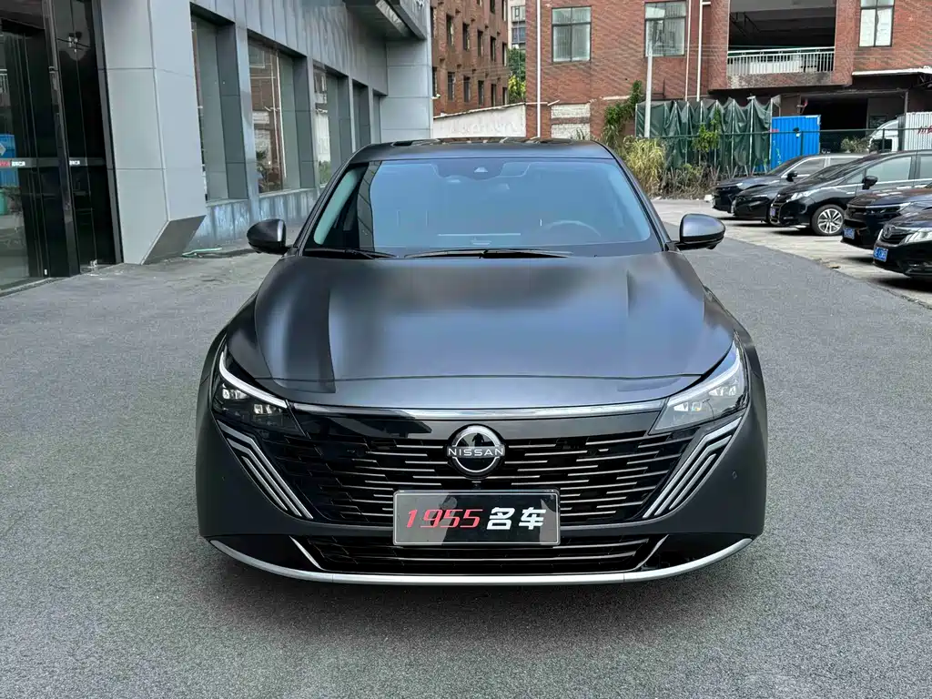 Teana 2026 Hongmeng Cockpit 2.0L Intelligent Super Comfort Edition купить на сайте DeffCars