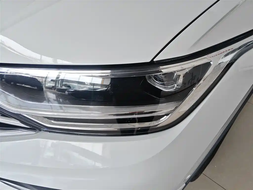 Tiguan L 2023 330TSI automatic two-wheel drive R-Line version купить на сайте DeffCars