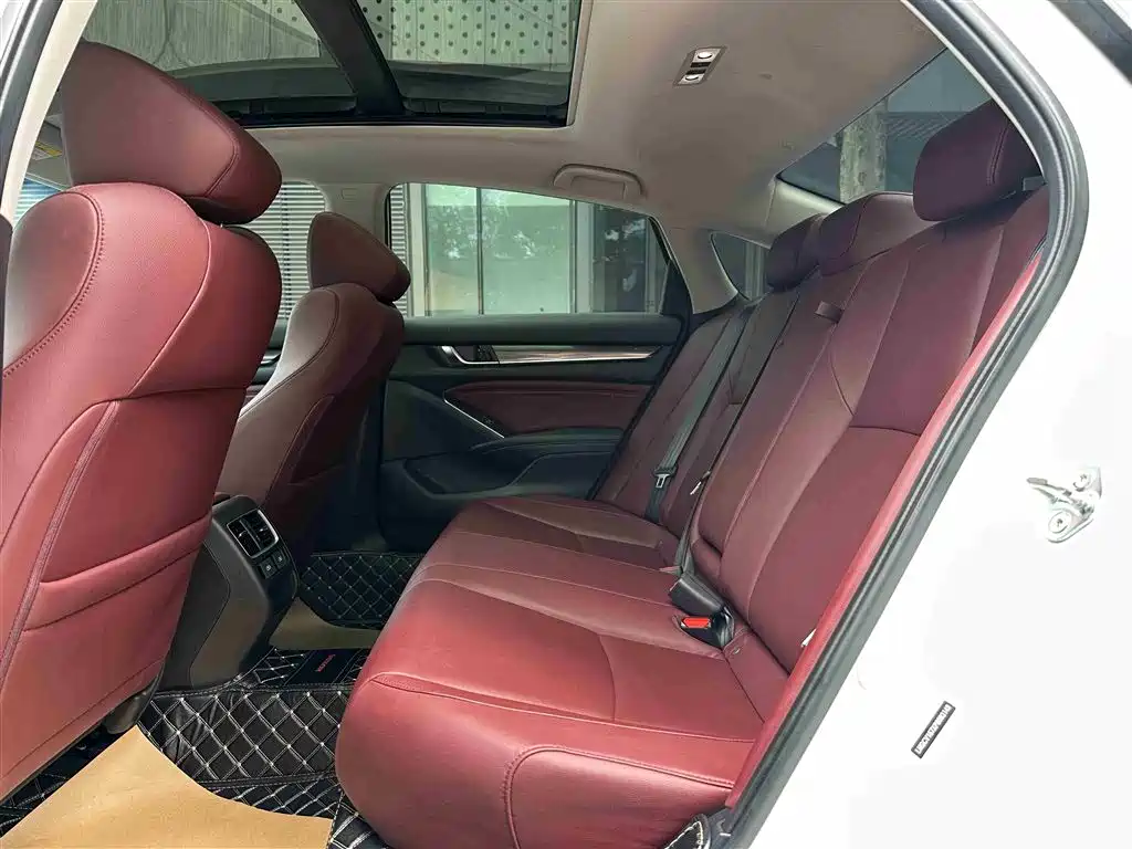 Accord 2022 260TURBO Magic Night Premium Edition купить на сайте DeffCars