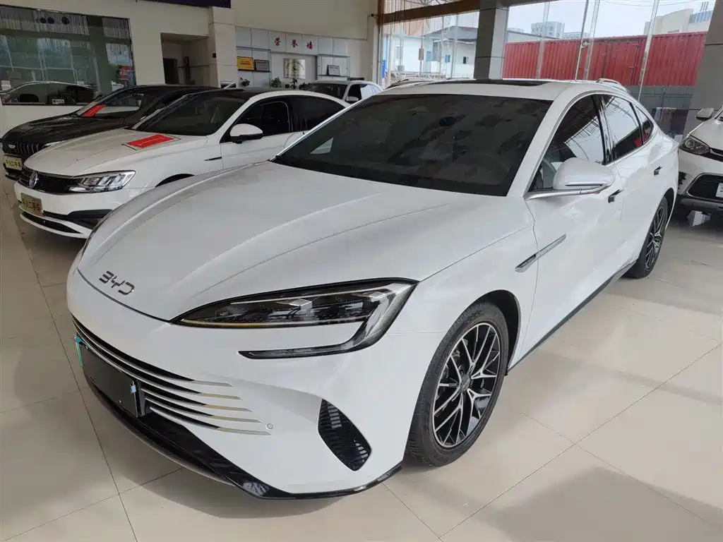 Seal 2023 DM-i 1.5L 121km premium model купить на сайте DeffCars