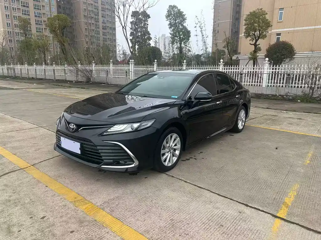 Camry 2021 2.0G Deluxe Edition купить на сайте DeffCars
