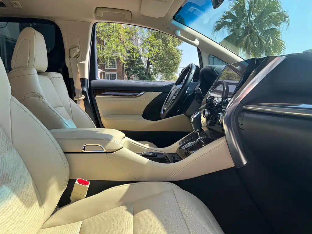 Alfa 2021 Dual Engine 2.5L Deluxe Edition купить на сайте DeffCars
