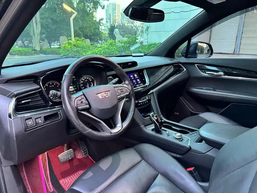 Cadillac XT6 2021 28T six-seat four-wheel drive luxury model купить на сайте DeffCars