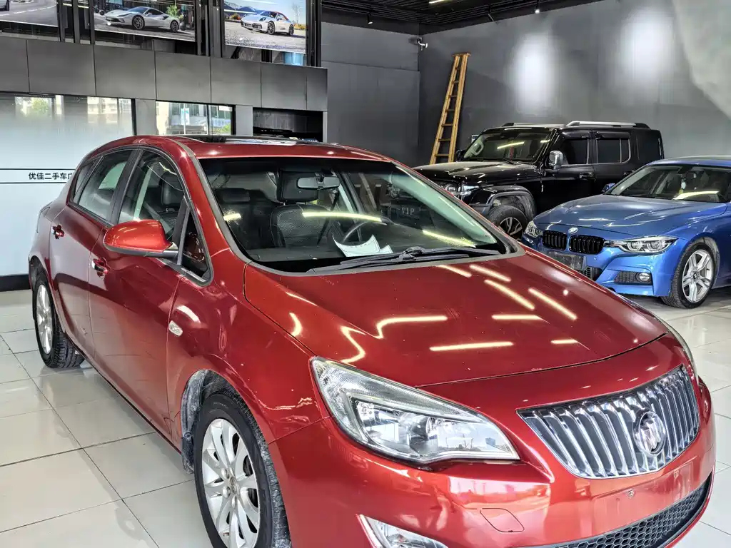 Excelle GT 2014 XT 1.6L automatic fashion version купить на сайте DeffCars